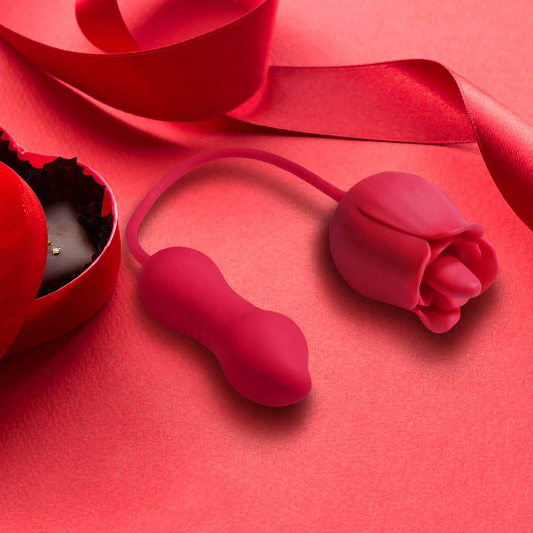 Rose Toy with Thrusting Dildo
